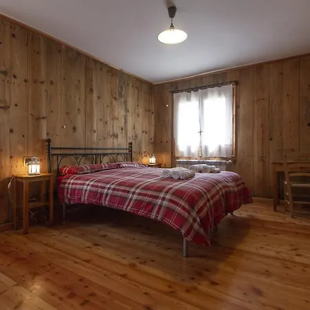Villaggio Grechi Деревянный коттедж